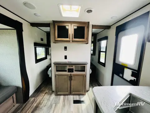 2022 Starcraft Autumn Ridge 26BHS RV Photo 2