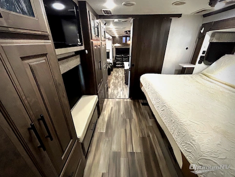 2021 Heartland Landmark Newport RV Photo 3