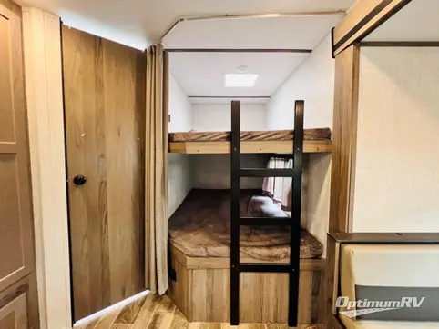 2022 Gulf Stream Ameri-Lite Ultra Lite 268BH RV Photo 3