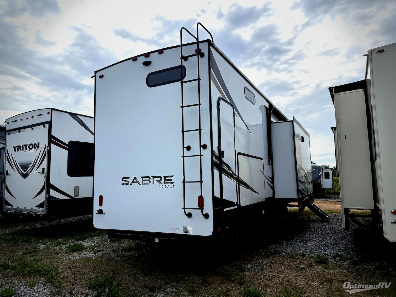 2021 Forest River Sabre 38DBQ Photo 2