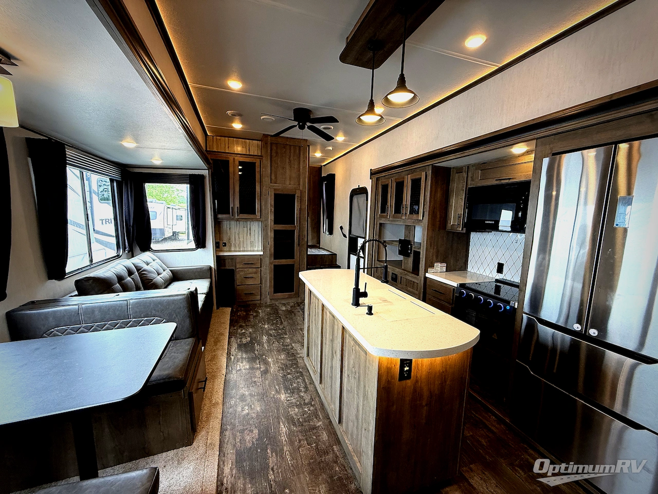 2021 Forest River Sabre 38DBQ Photo 4