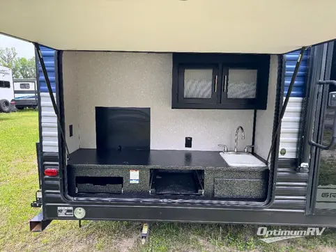 2022 Forest River Cherokee Grey Wolf 29TE RV Floorplan Photo