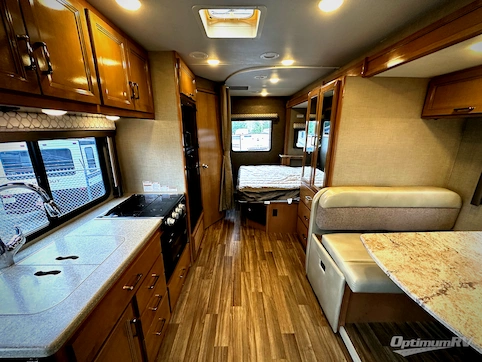 2019 Thor Quantum Sprinter KM24 RV Photo 2