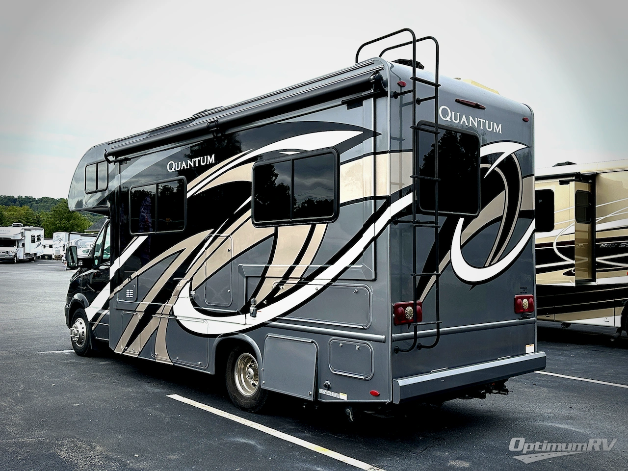 2019 Thor Quantum Sprinter KM24 Photo 3