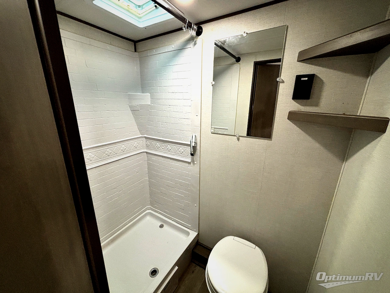 2025 Grand Design Transcend One 151BH Photo 13