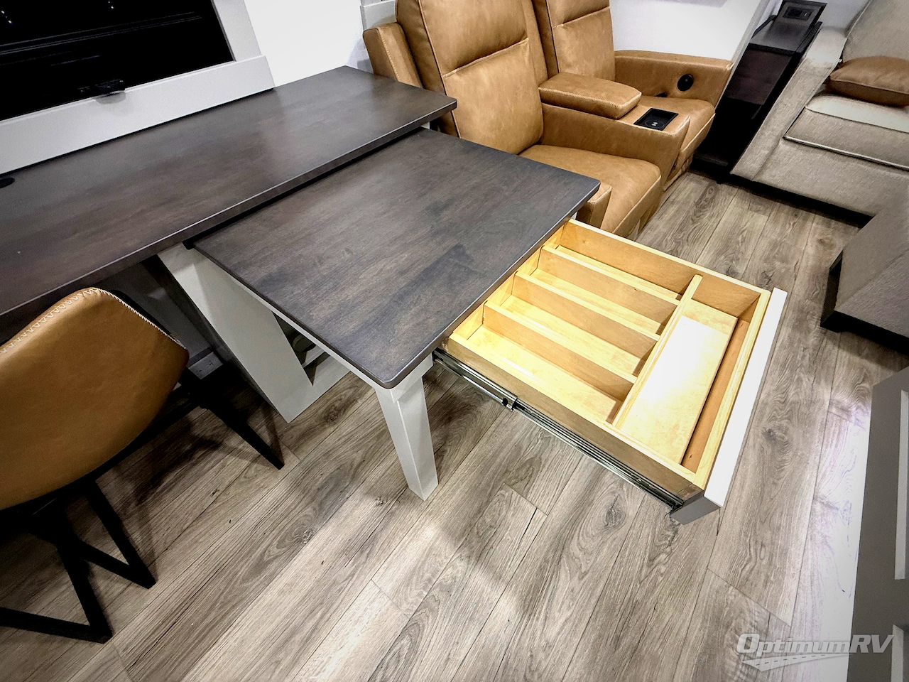 2025 Brinkley Model Z 3610 Photo 8