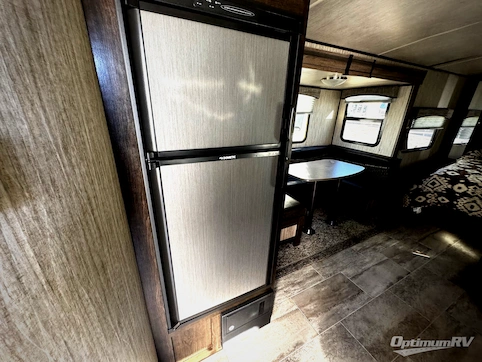 2018 Heartland Sundance Ultra Lite 221 RB RV Photo 4