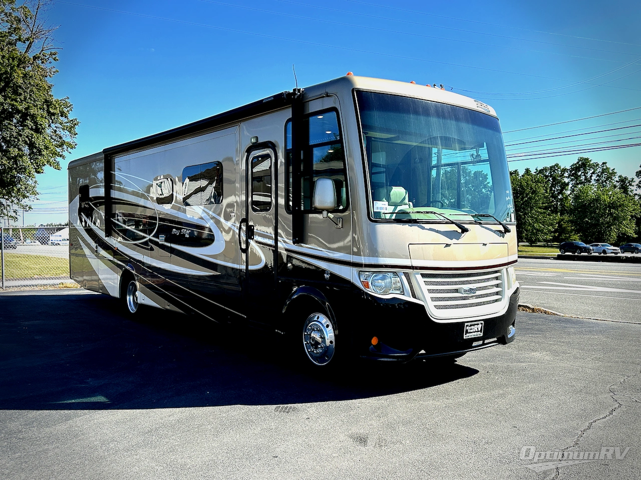 2017 Newmar Bay Star 3518 Photo 1