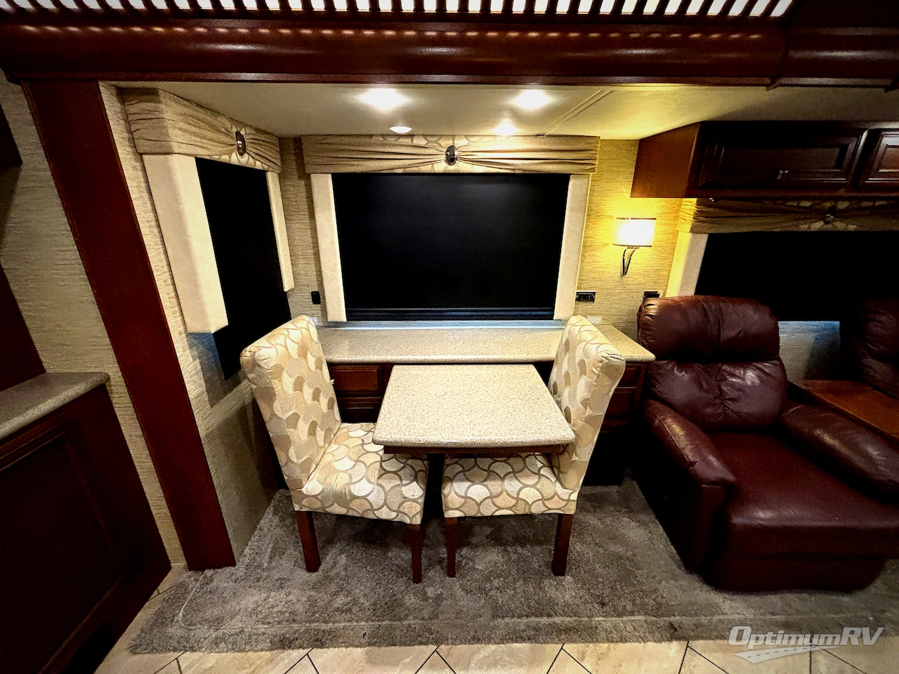 2018 Newmar Bay Star 3518 Photo 13