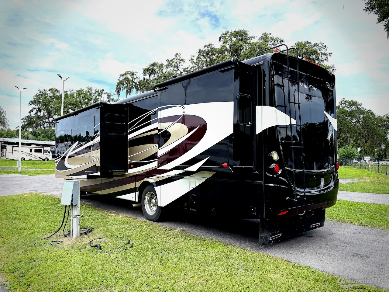2018 Newmar Bay Star 3518 Photo 3