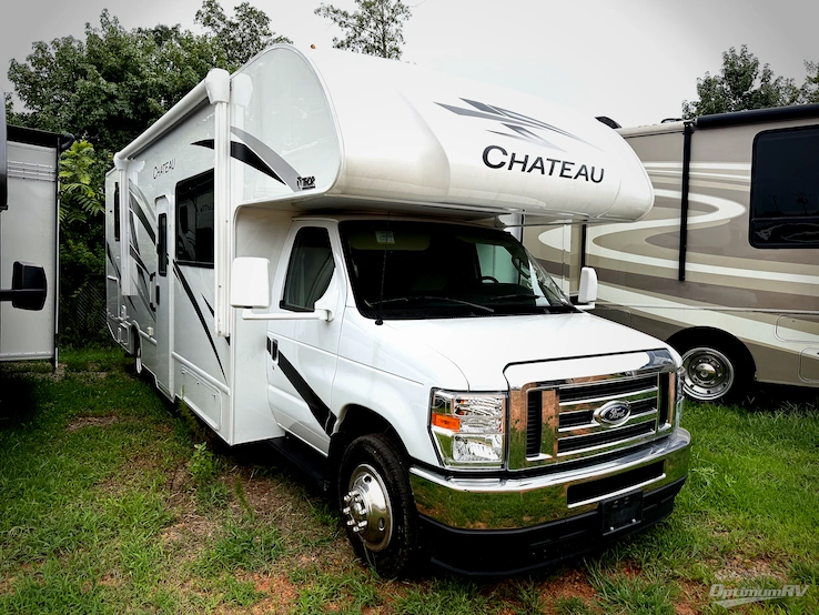 2024 Thor Chateau 28Z RV Photo 1
