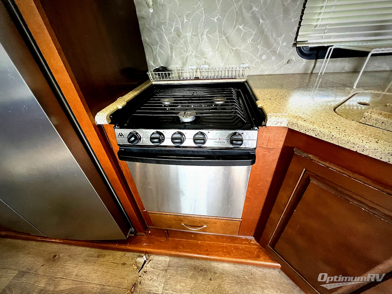 2015 Heartland Big Country 3800FL Photo 8