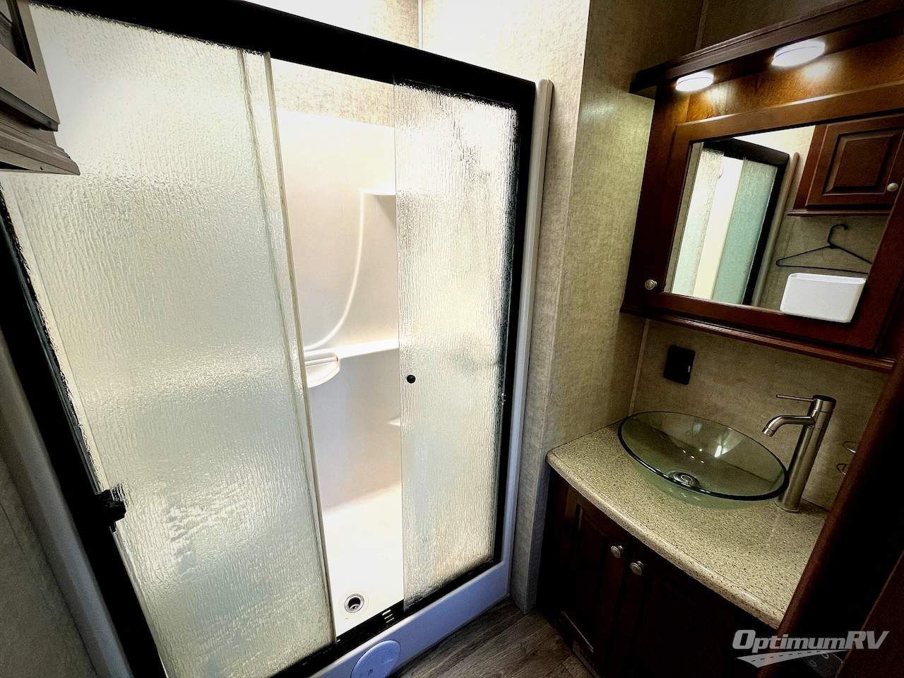 2015 Heartland Big Country 3800FL Photo 16