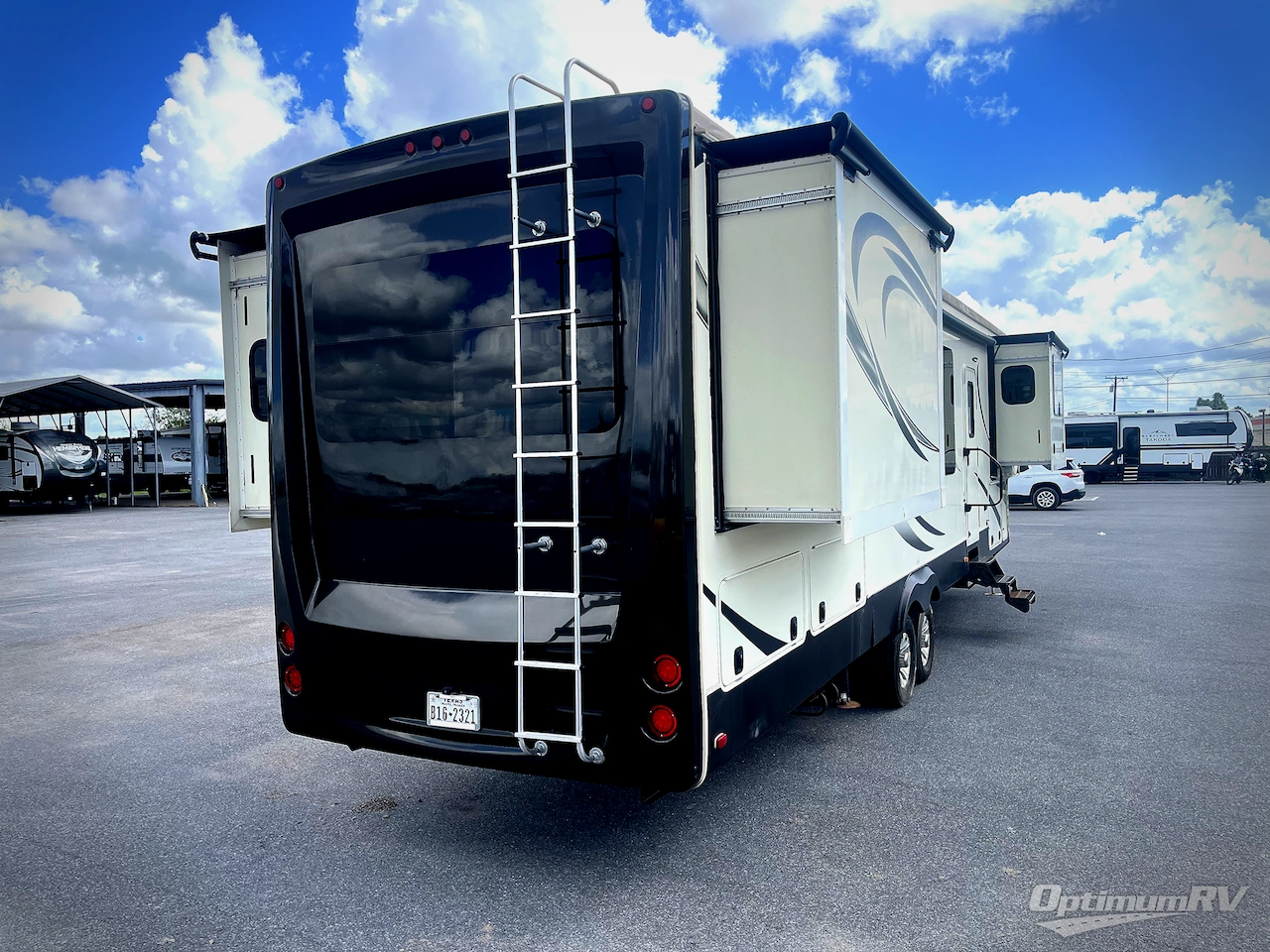 2015 Heartland Big Country 3800FL Photo 2
