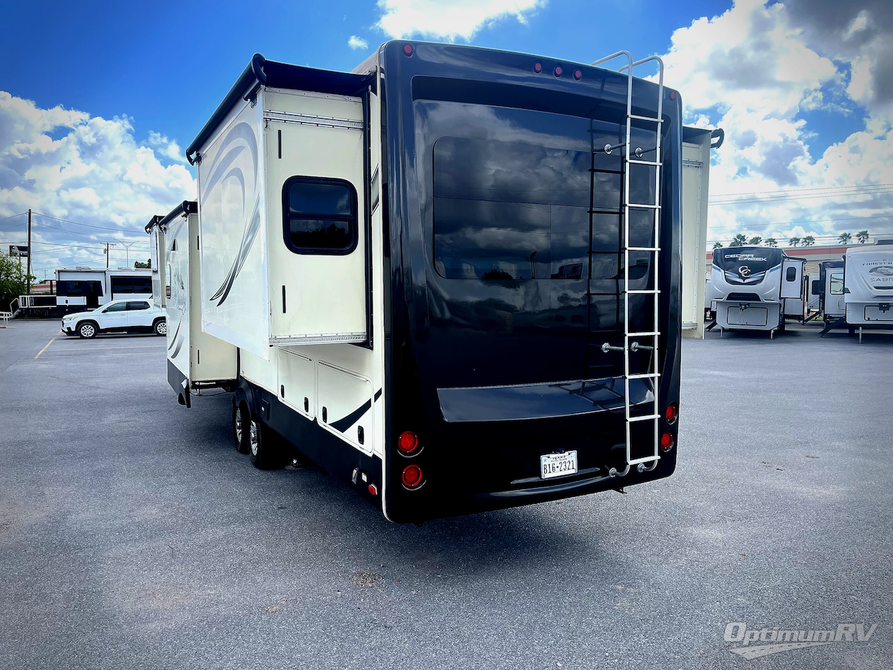 2015 Heartland Big Country 3800FL Photo 3