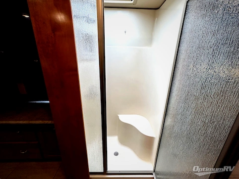 2017 Tiffin Allegro 32 SA RV Photo 4