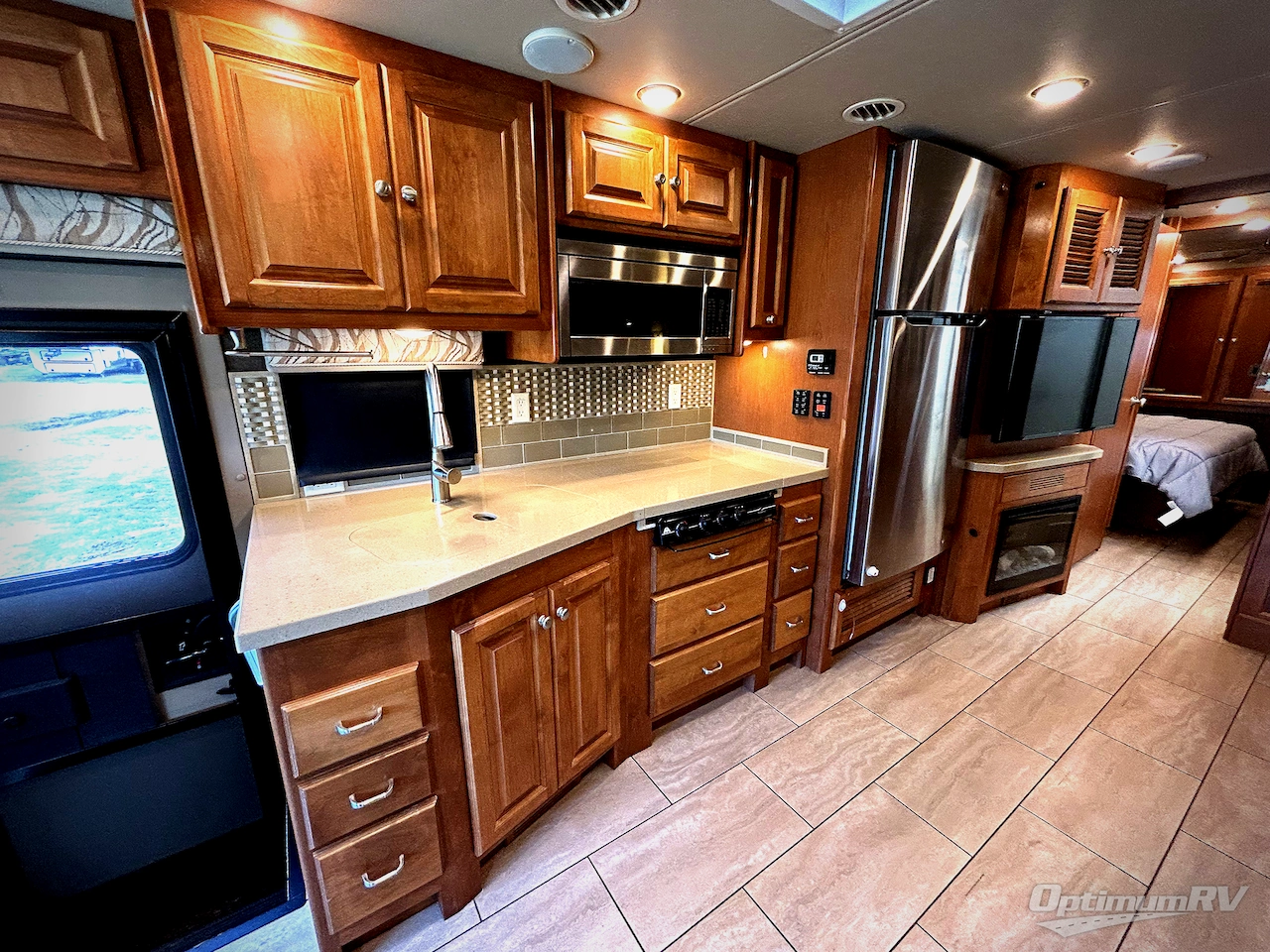 2017 Tiffin Allegro 32 SA Photo 11