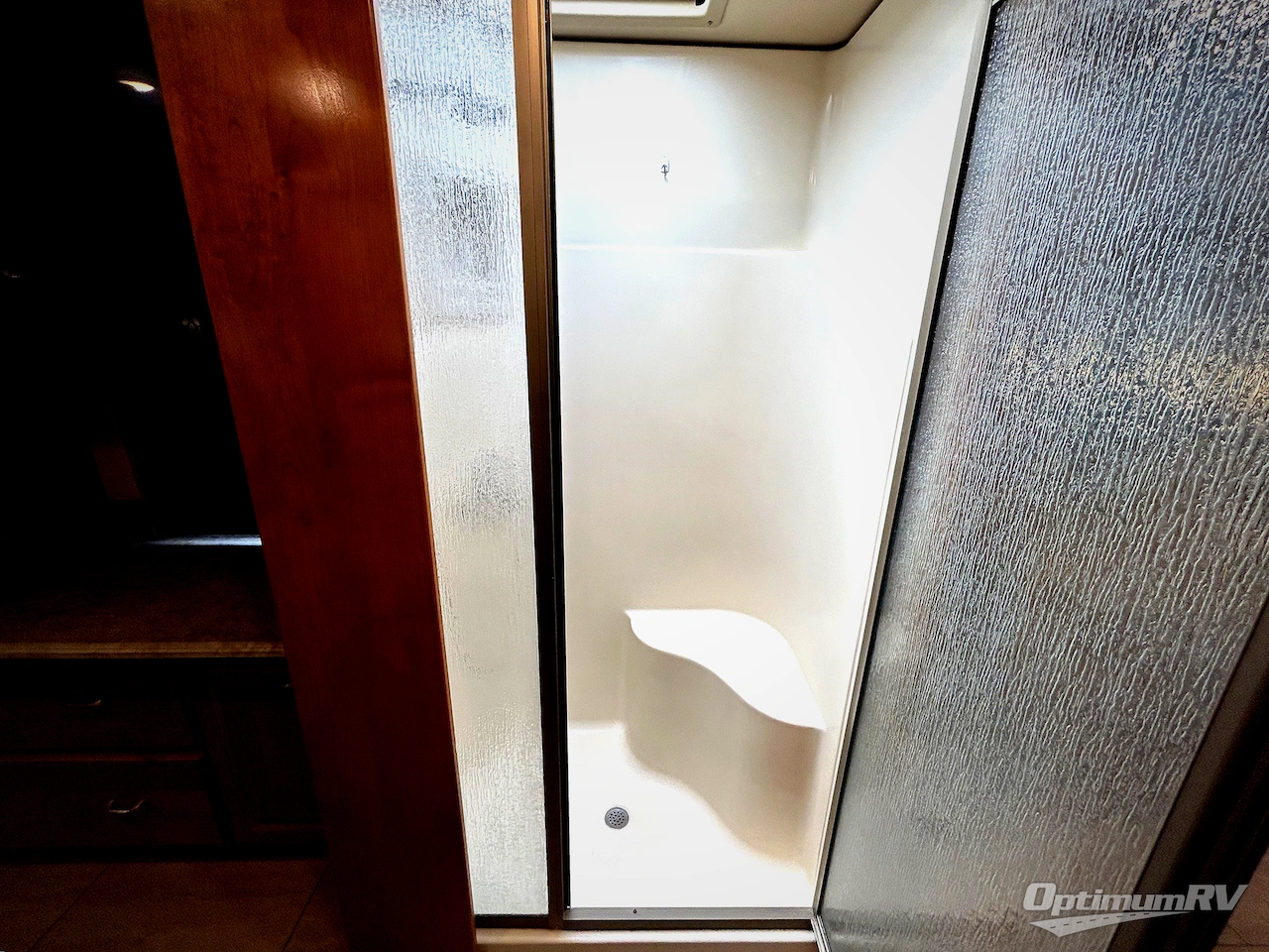 2017 Tiffin Allegro 32 SA Photo 16