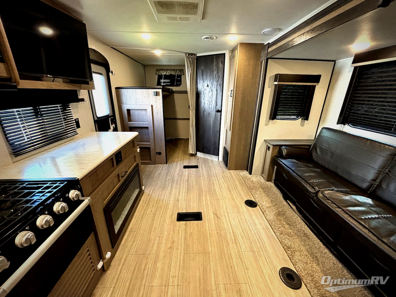 2021 Keystone Hideout 250BH Photo 4