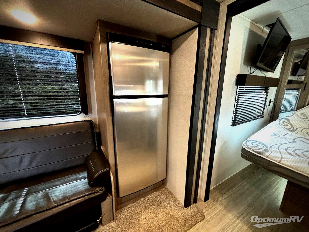 2021 Keystone Hideout 250BH Photo 11