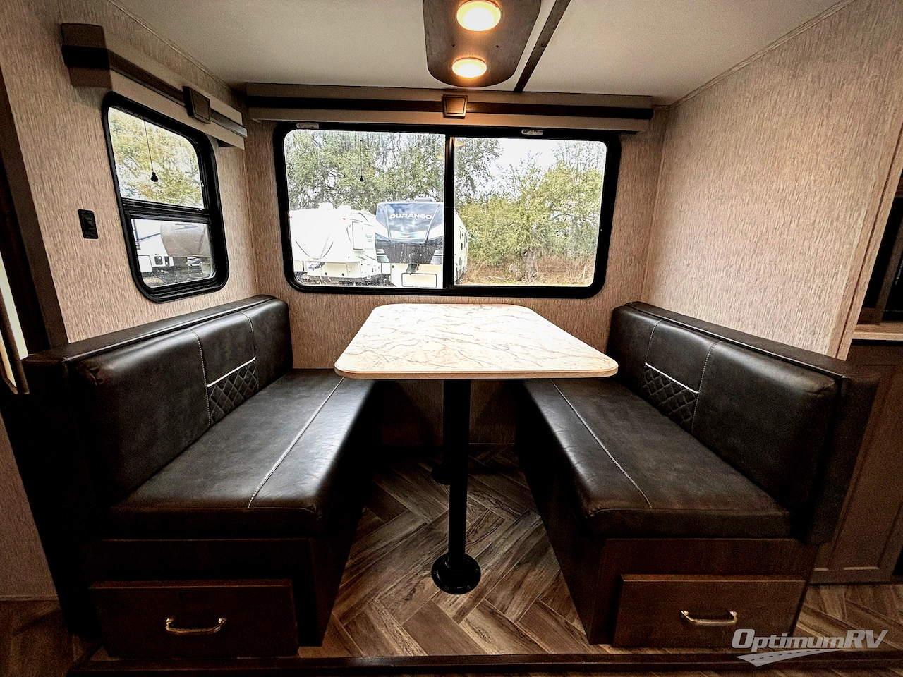 2021 Dutchmen Astoria 3373RL Photo 14