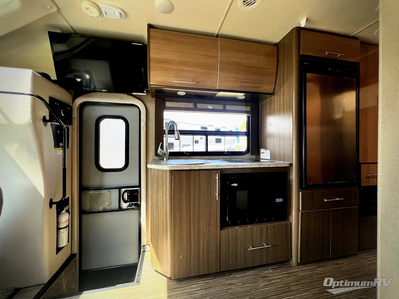 2017 Thor Gemini 23TR Photo 9