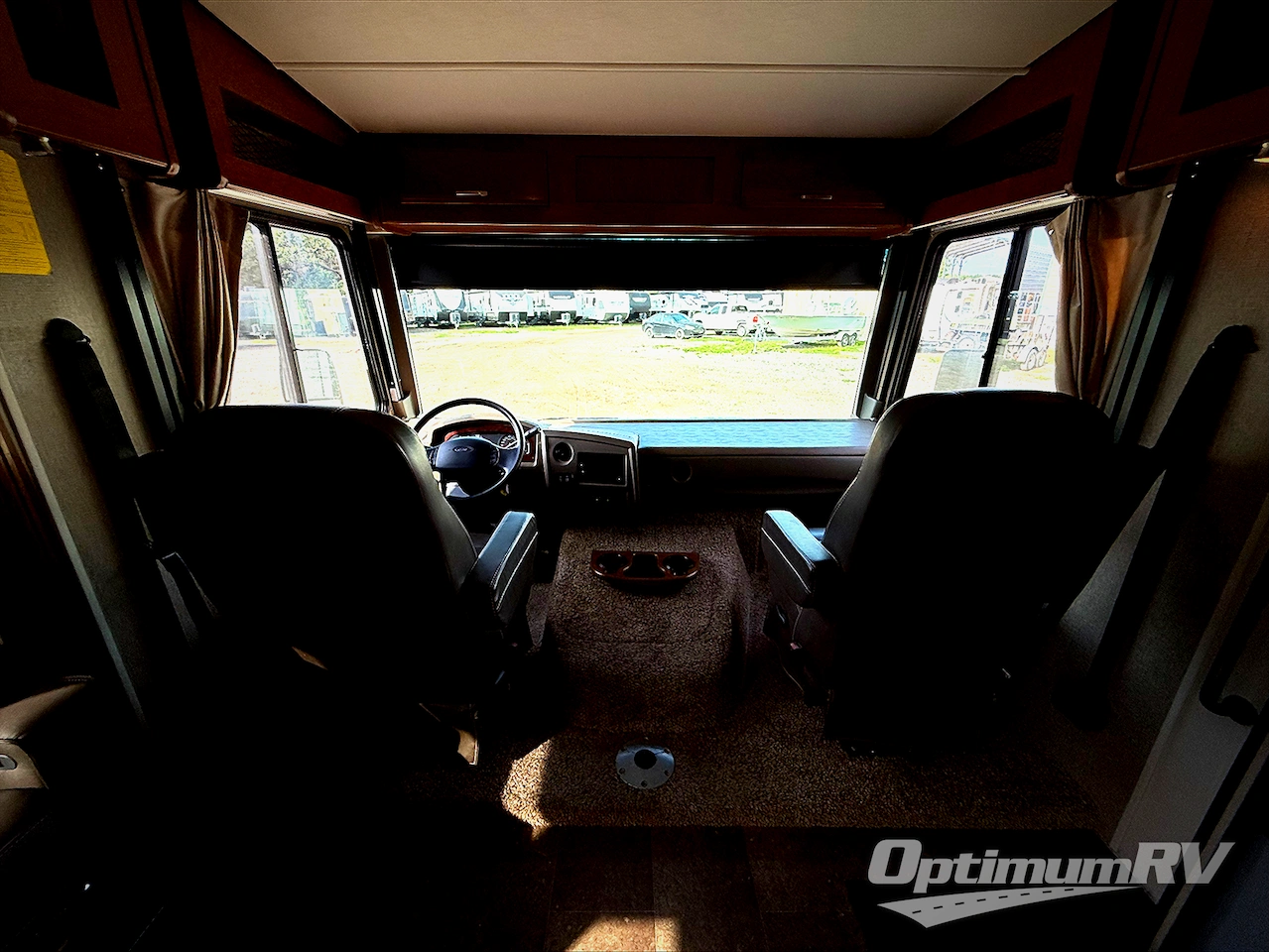2018 Holiday Rambler Admiral XE 31A Photo 6