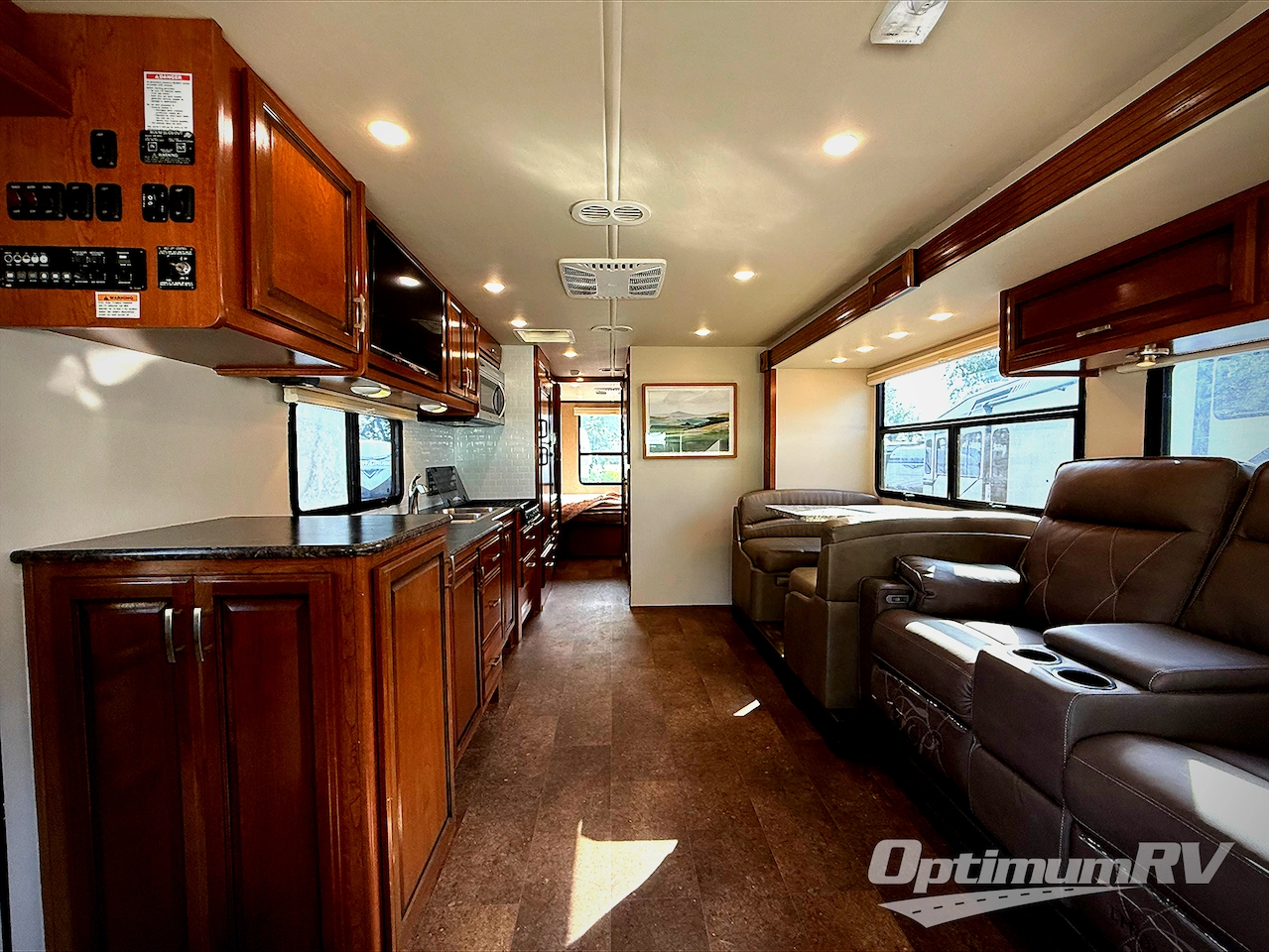2018 Holiday Rambler Admiral XE 31A Photo 4