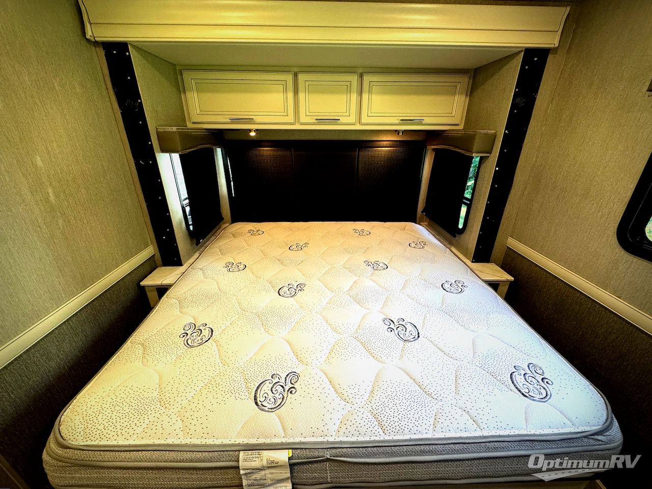 2023 Holiday Rambler Invicta 34MB Photo 19