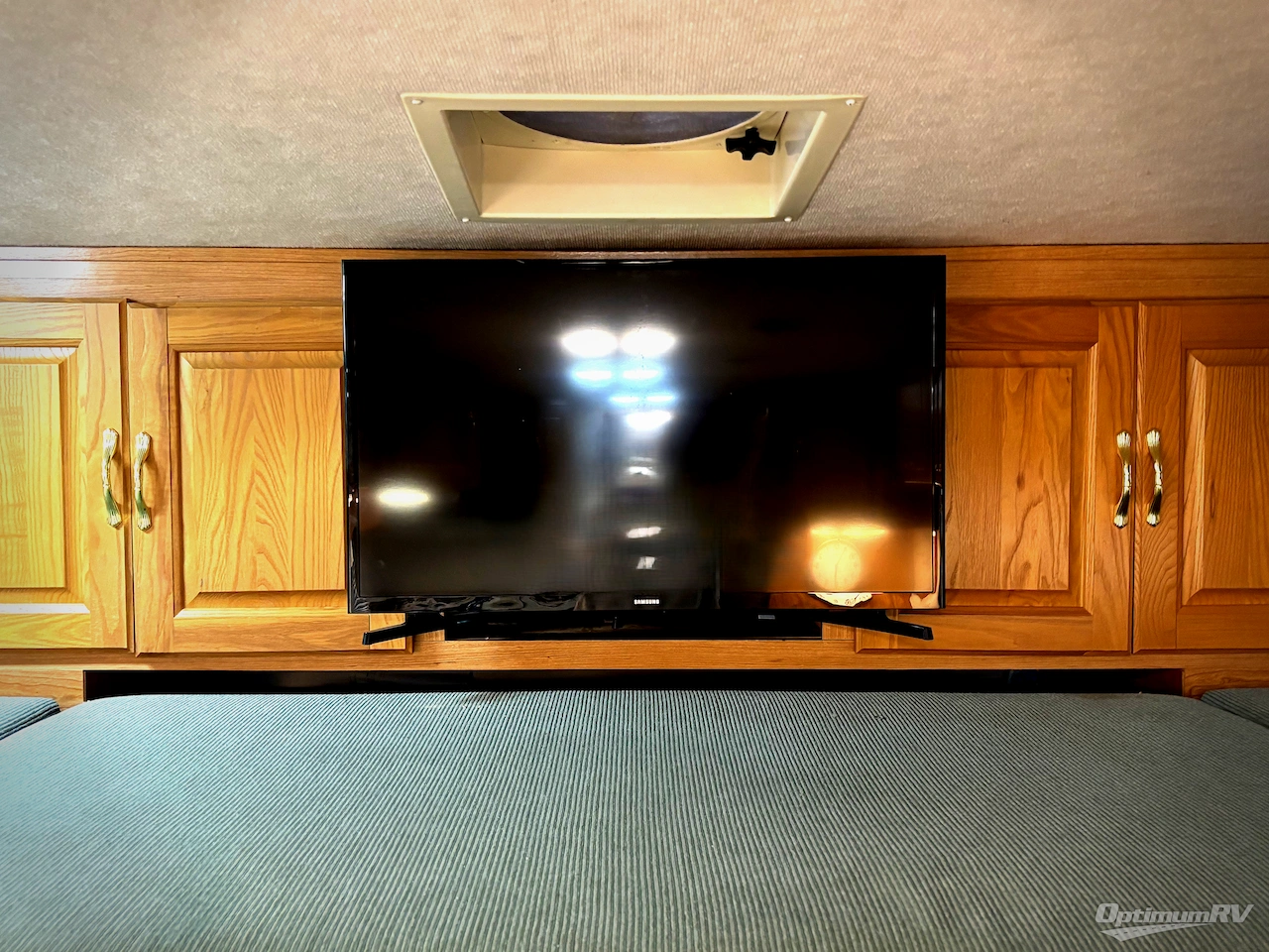 2000 Coachmen Santara 315QB Photo 12