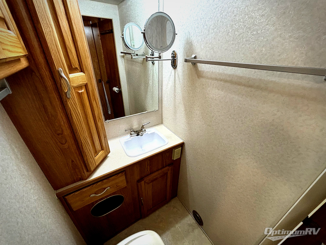 2000 Coachmen Santara 315QB Photo 21