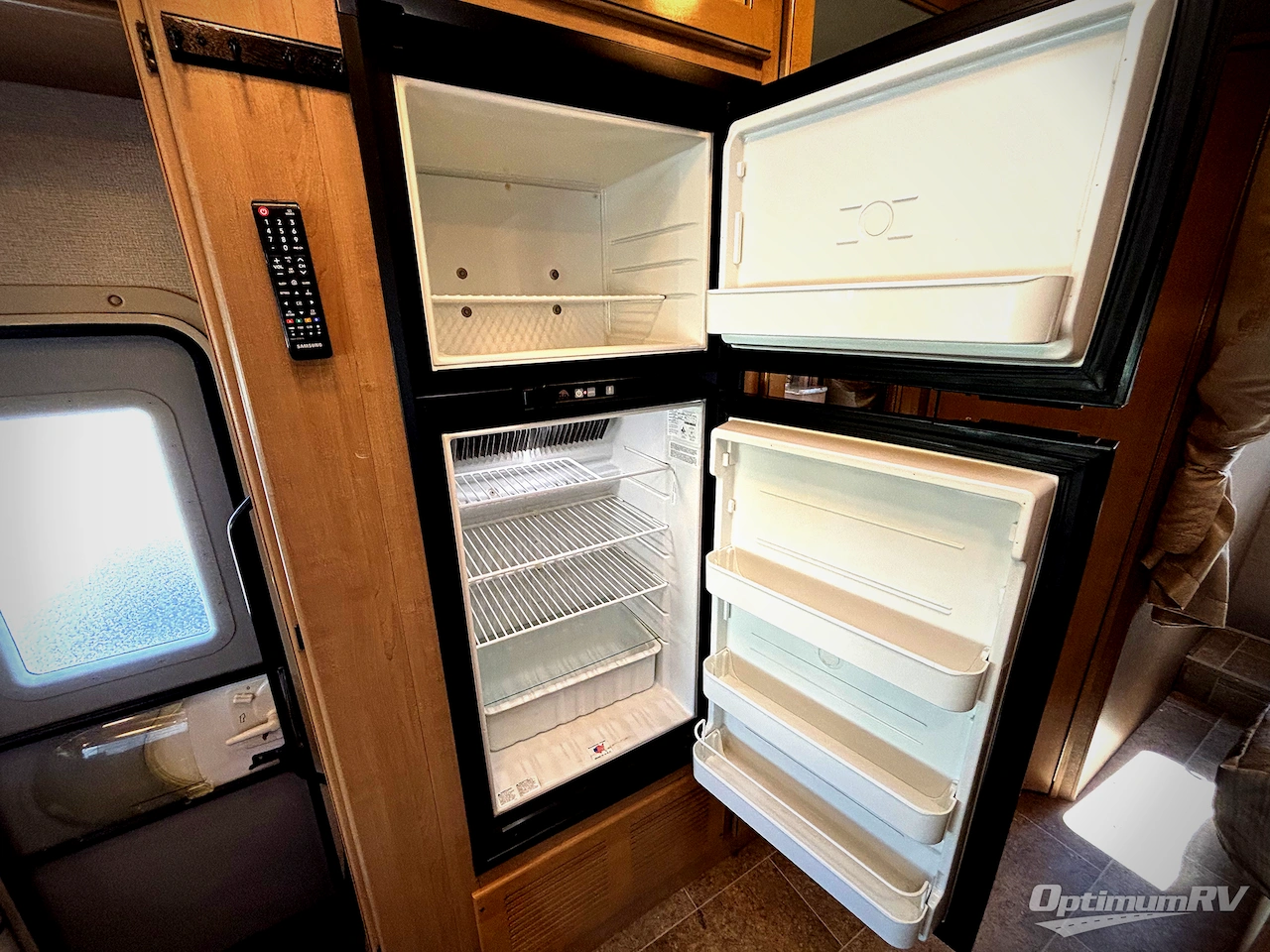 2018 Thor Chateau 26B Photo 11