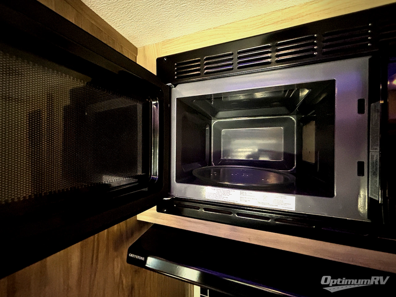 2021 Forest River Cherokee Arctic Wolf 298LB Photo 7