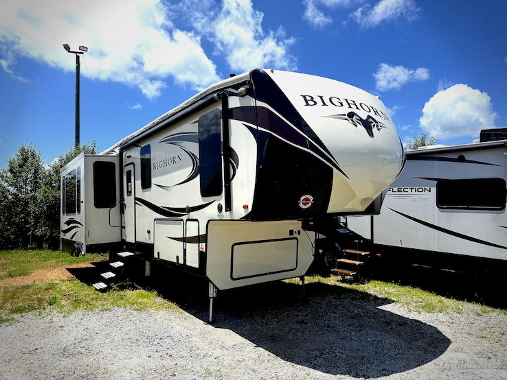 2018 Heartland Bighorn 3575EL RV Photo 1