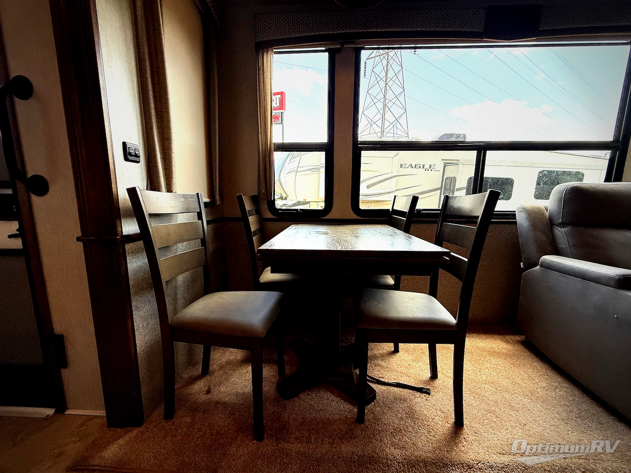 2018 Heartland Bighorn 3575EL Photo 5