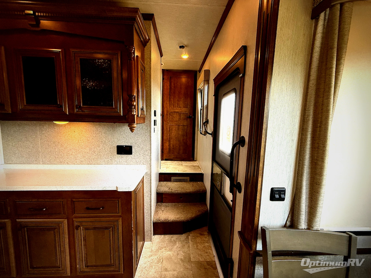 2018 Heartland Bighorn 3575EL Photo 12