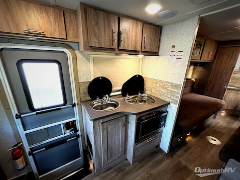 2018 Forest River Forester TS 2371 RV Photo 3