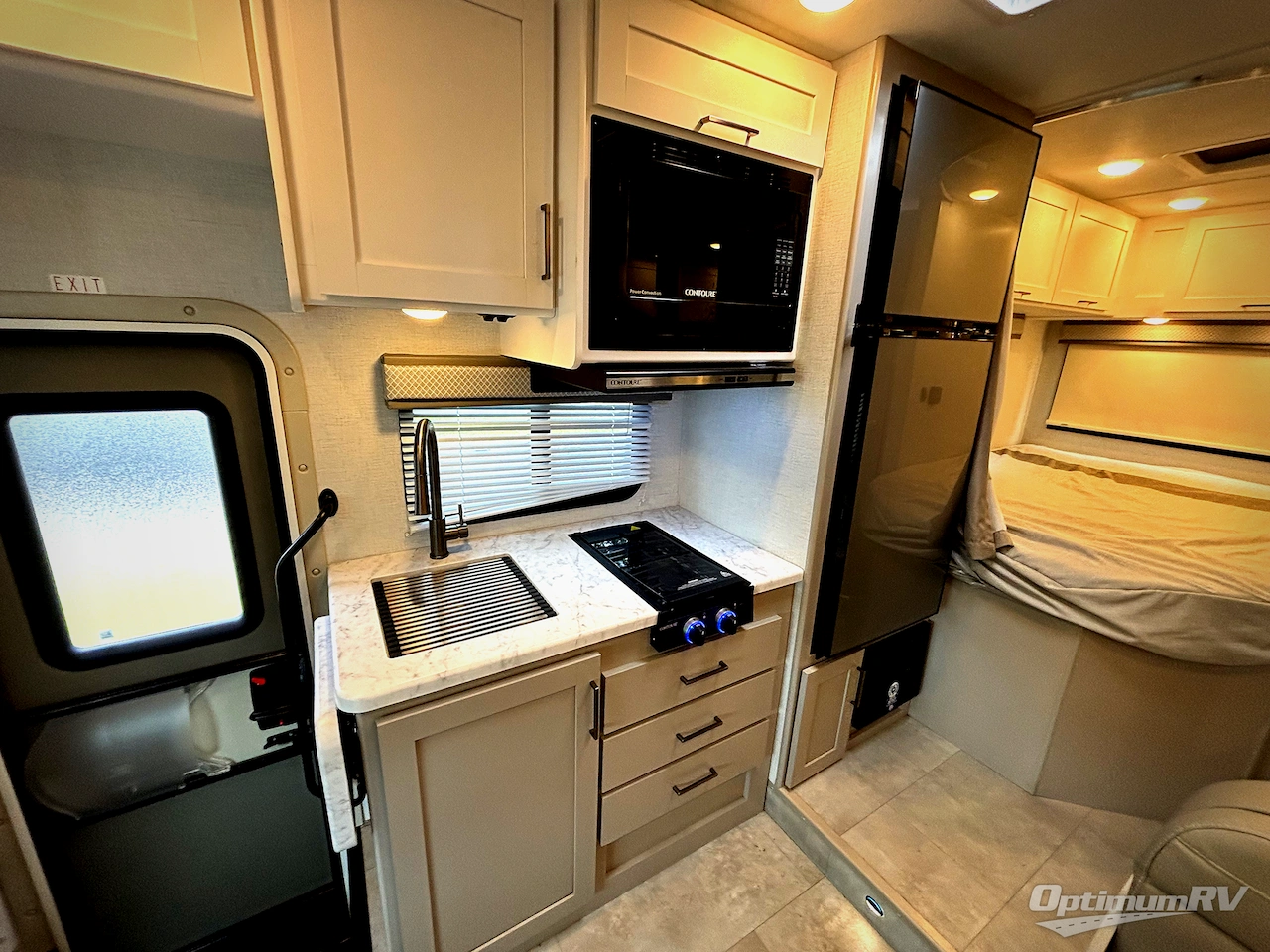 2026 Four Winds Chateau 21Z Photo 6