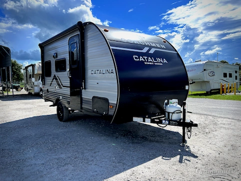 New 2027 Coachmen Catalina Summit Series 7 154RDX Featured Photo