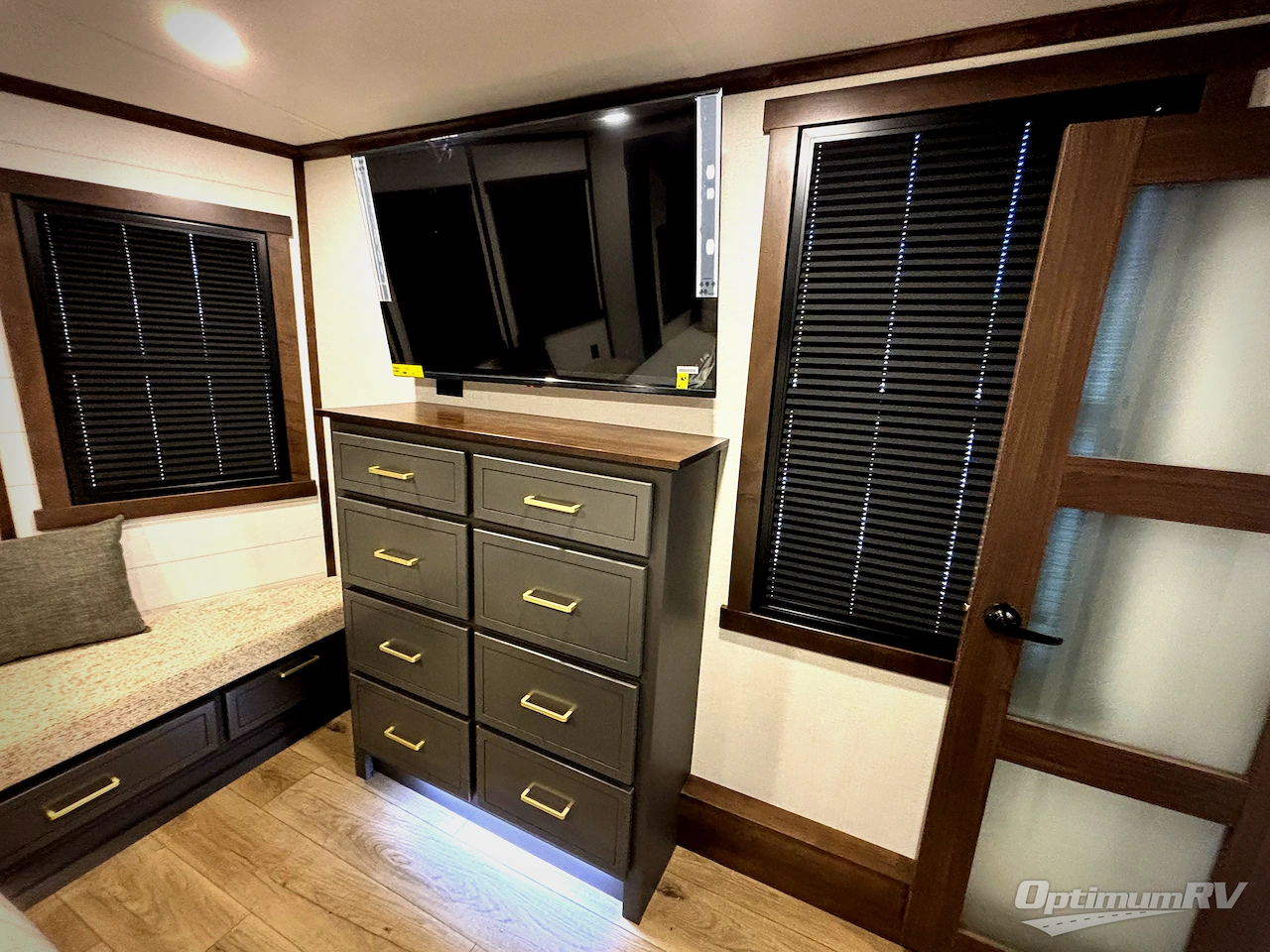 2026 Forest River Cedar Creek Cottage Fifth Wheels 412FWC Photo 11