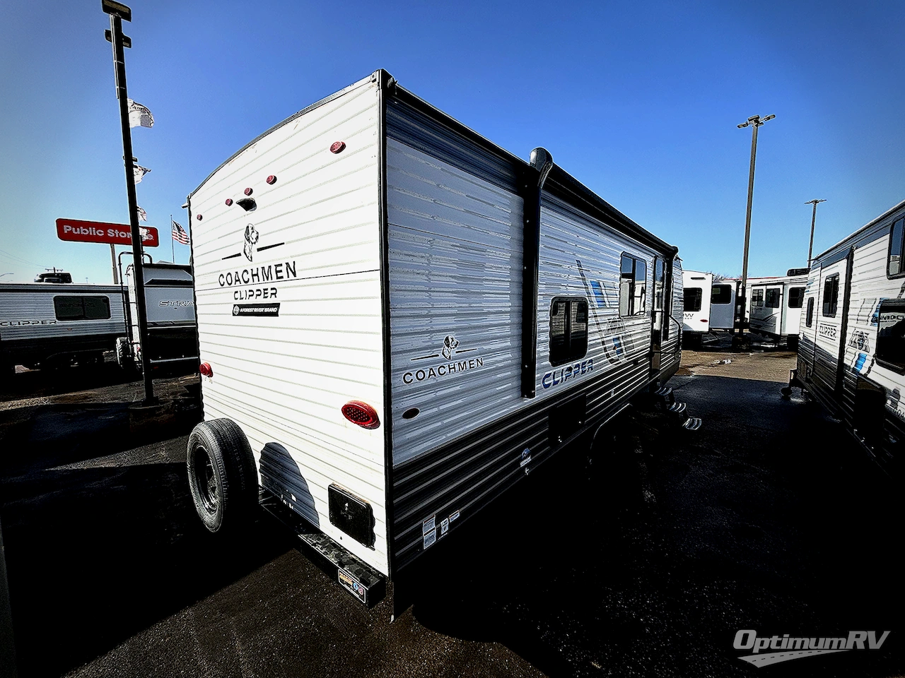 2025 Coachmen Clipper 5K Series 25QBH Photo 2