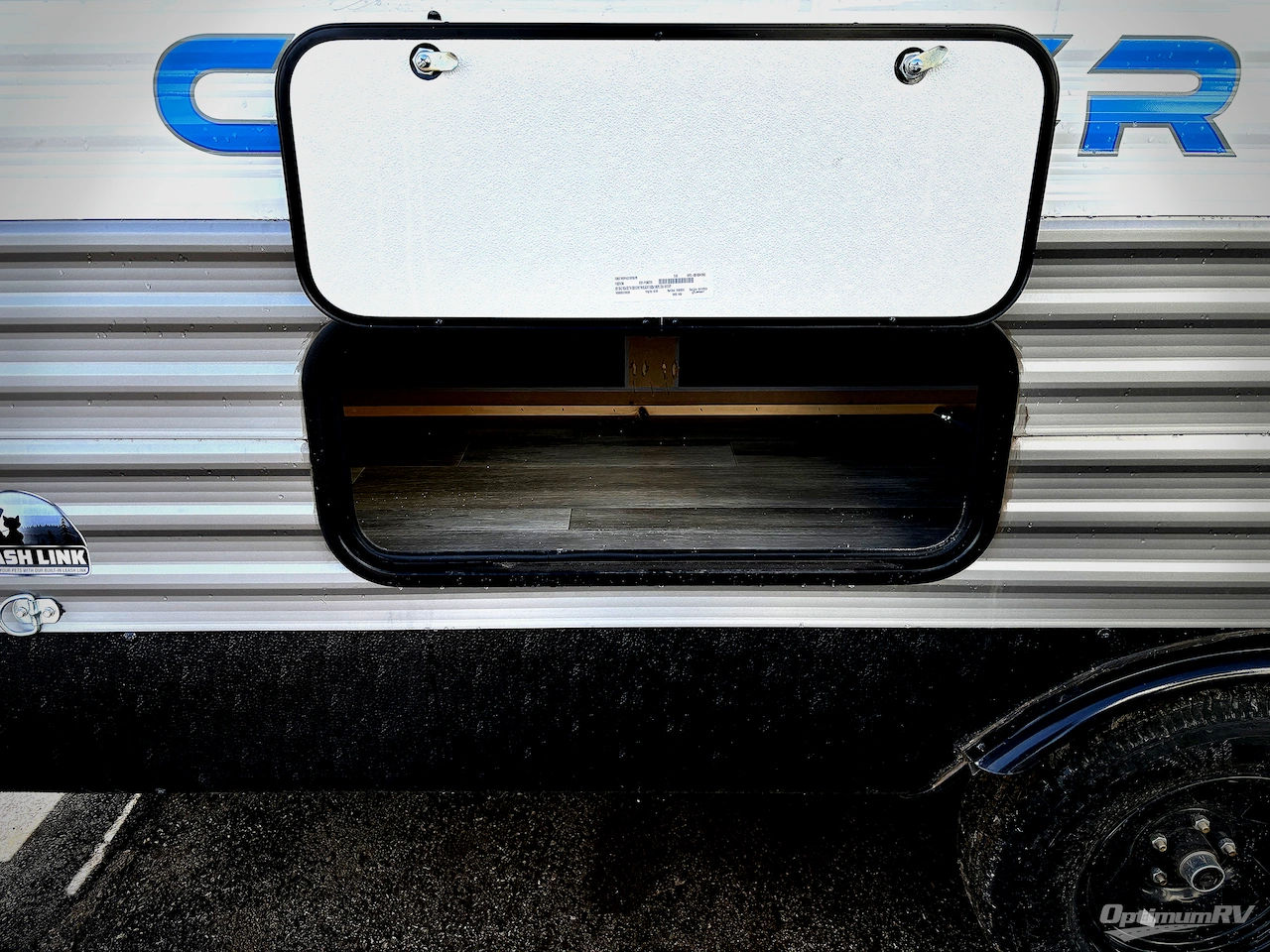 2025 Coachmen Clipper 5K Series 25QBH Photo 16