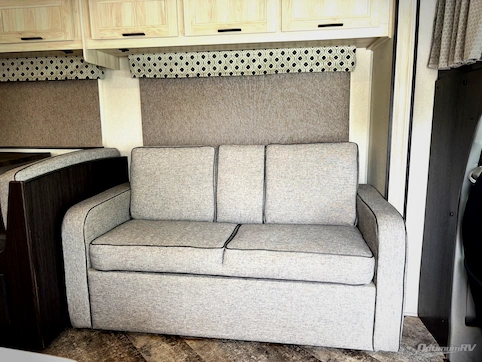 2020 Forest River Forester LE 2851SLE Ford RV Photo 3