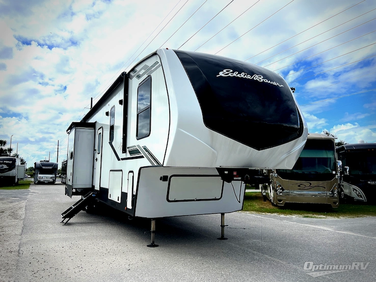 2024 Dutchmen Eddie Bauer 360LF RV Photo 1