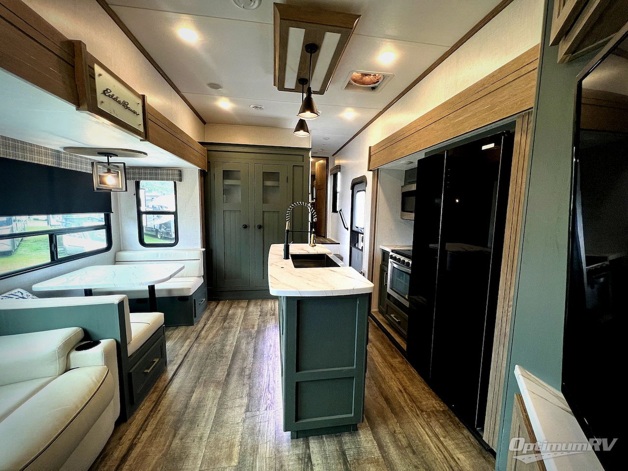 2024 Dutchmen Eddie Bauer 360LF Photo 5