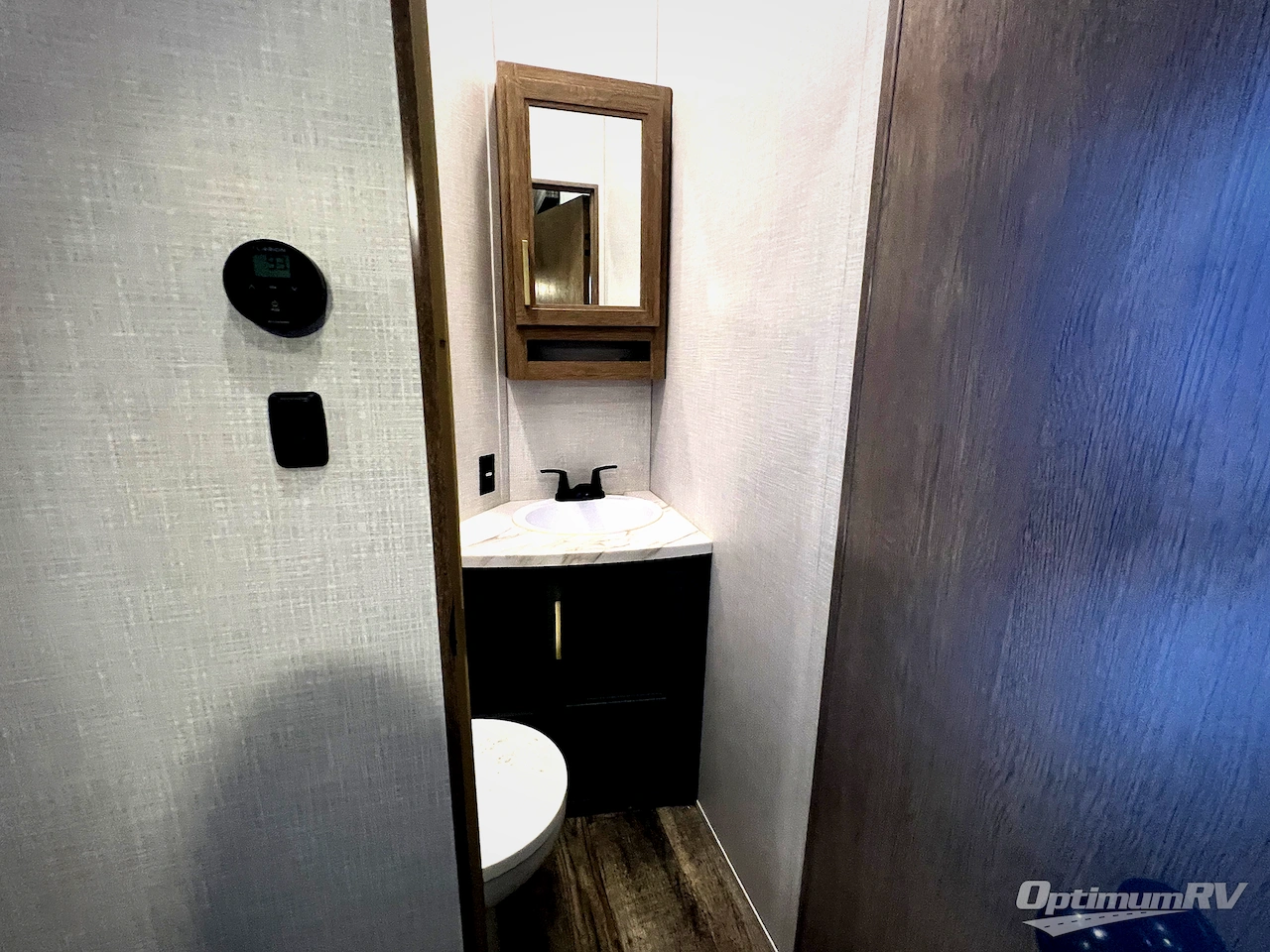 2024 Dutchmen Eddie Bauer 360LF Photo 19