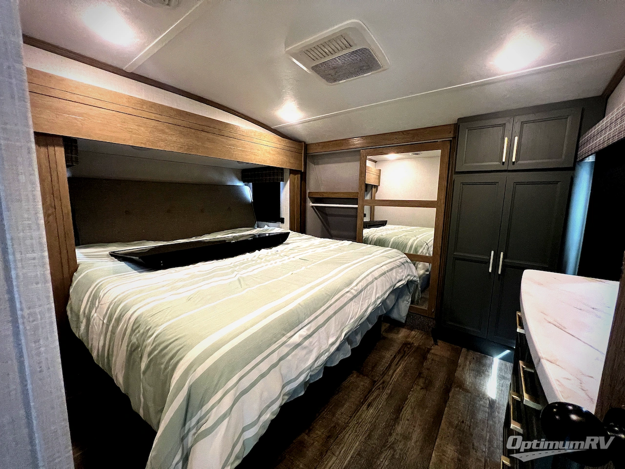 2024 Dutchmen Eddie Bauer 360LF Photo 21