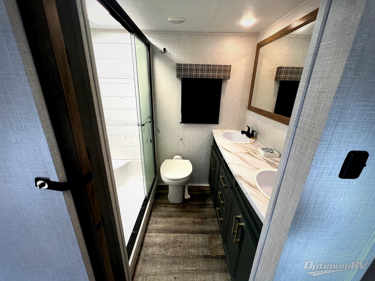 2024 Dutchmen Eddie Bauer 360LF Photo 24