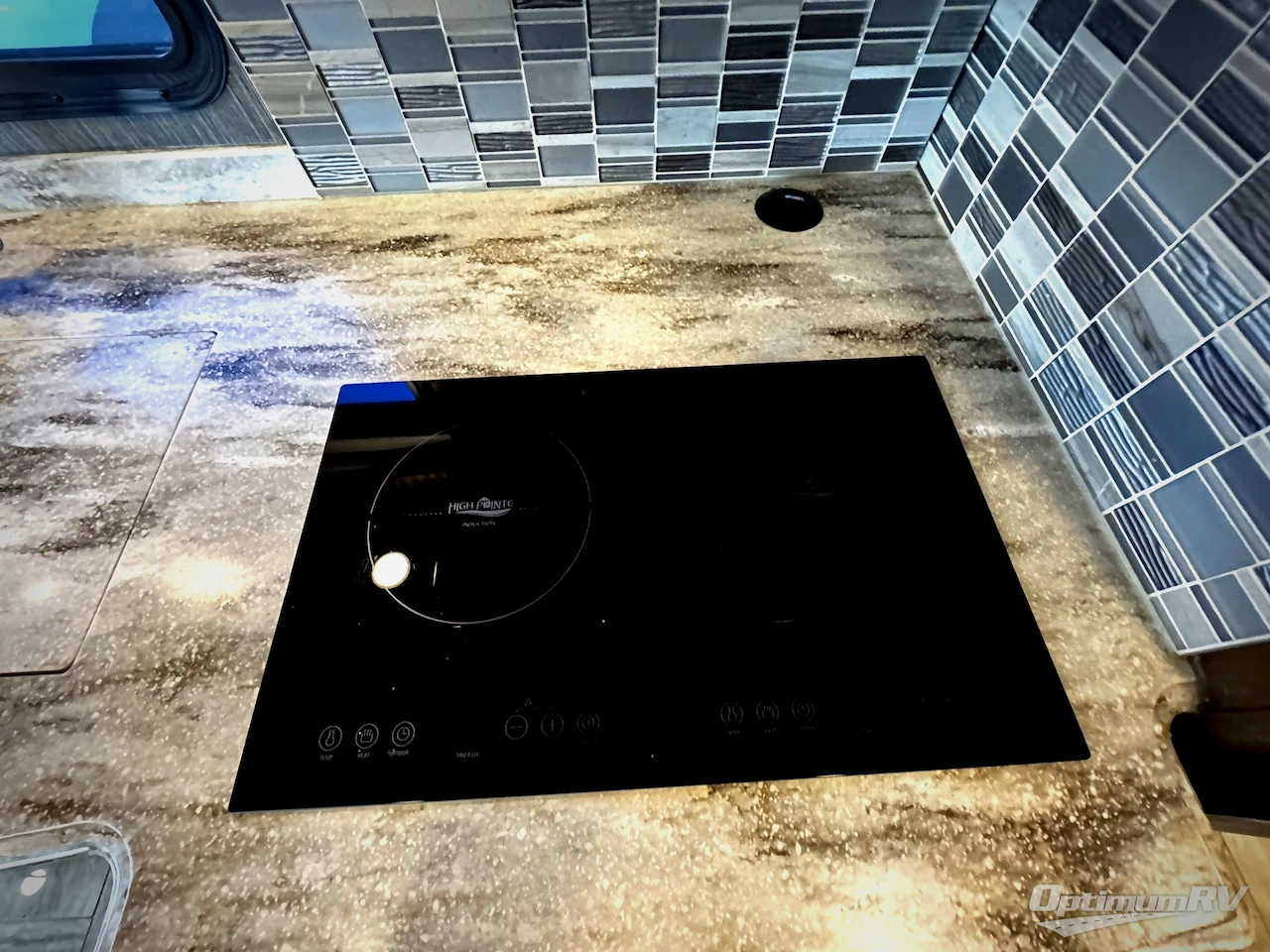 2019 Thor Aria 3901 Photo 9