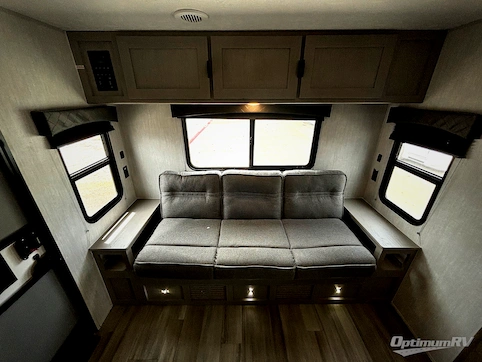 2025 East To West Della Terra 272RL RV Photo 2